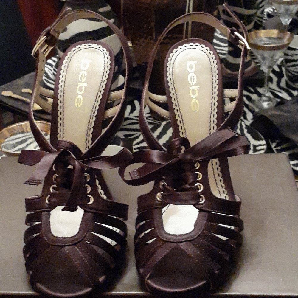 CoCo Brown semi platform open-toe  lace up